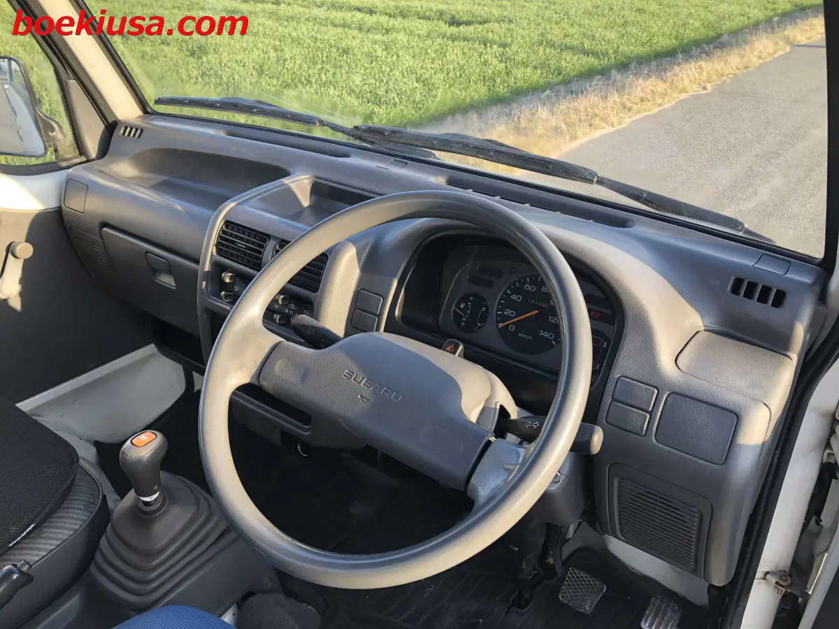 1990 Subaru Sambar 4x4, a white Kei Truck, for sale at Boeki USA in Paterson, NJ (photo 12 of 20)