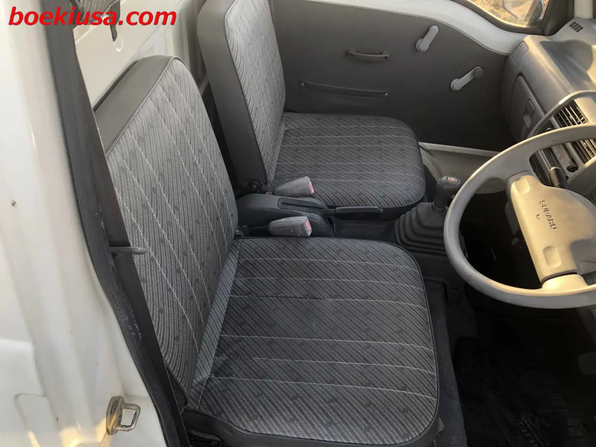 1991 Subaru Sambar 4x4, a white Kei Truck, for sale at Boeki USA in Paterson, NJ (photo 14 of 20)
