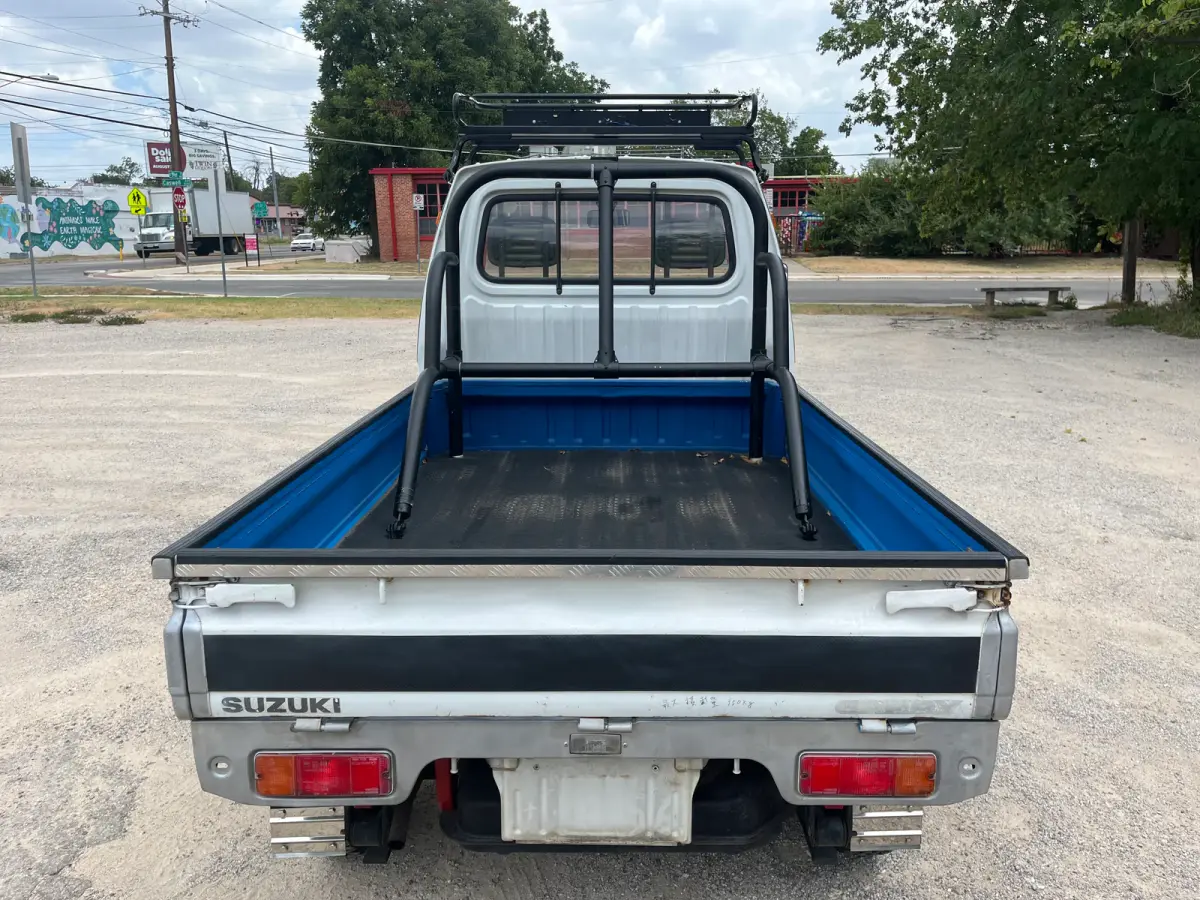 1991 Suzuki Carry, 4WD, a Kei Truck, for sale at Sunshine Imports in Austin, TX (photo 5 of 13)