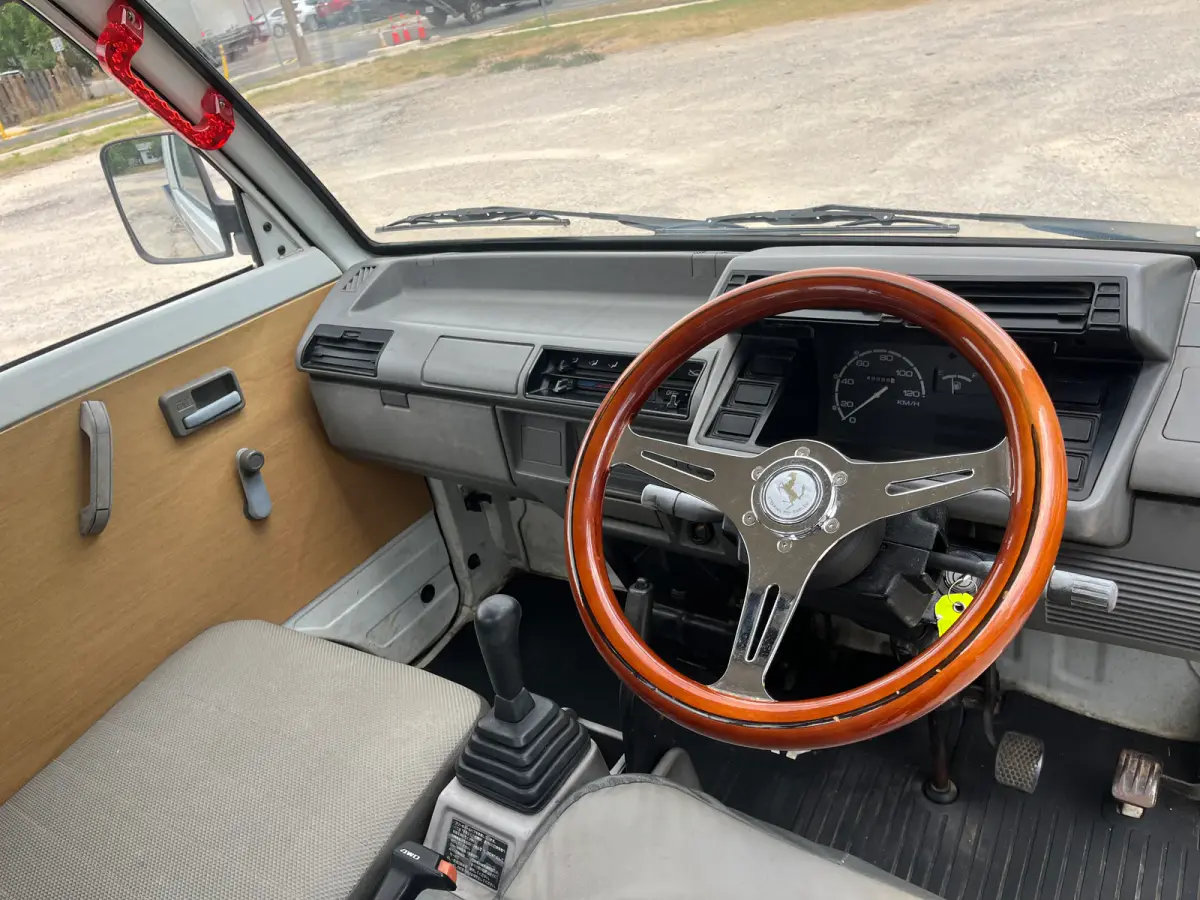 1991 Suzuki Carry, 4WD, a Kei Truck, for sale at Sunshine Imports in Austin, TX (photo 7 of 13)