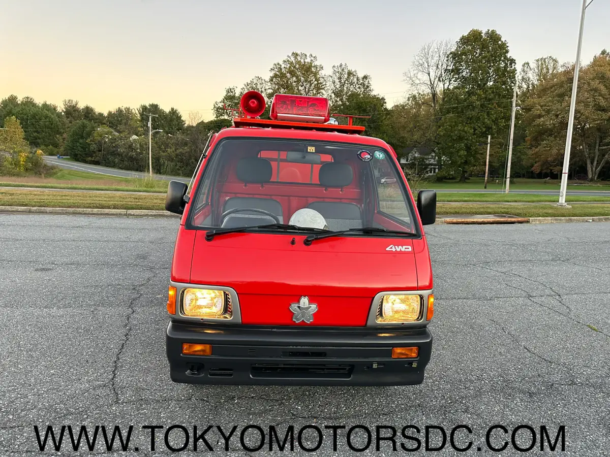 1993 Daihatsu Hijet Fire Truck 4WD, a Kei Truck, for sale at Tokyo Motors DC in Boyds, MD (photo 13 of 20)