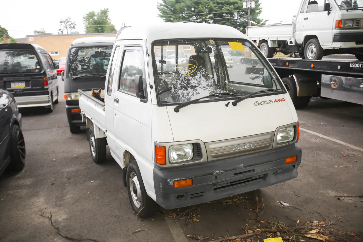 1993 Daihatsu Hijet Jumbo 4WD, a Kei Truck, for sale at Street Legal Mini Trucks in Philadelphia, PA (photo 20 of 20)