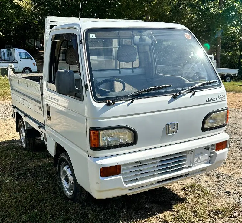 1993 Honda Acty Dump 4WD, a white Kei Truck, for sale at Mayberry Mini Trucks in Mount Airy, NC (photo 3 of 18)