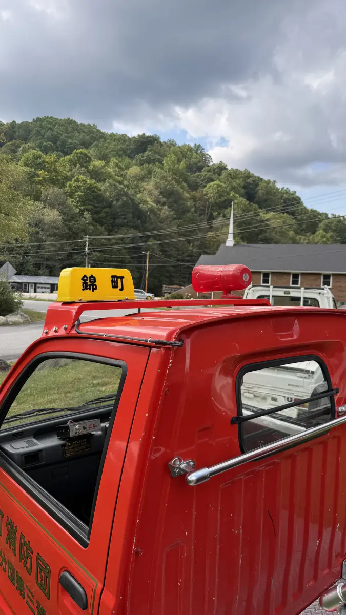 1993 Mitsubishi Minicab Fire Truck, a red Kei Truck, for sale at Mars Mini Trucks in Mars Hill, NC (photo 7 of 15)