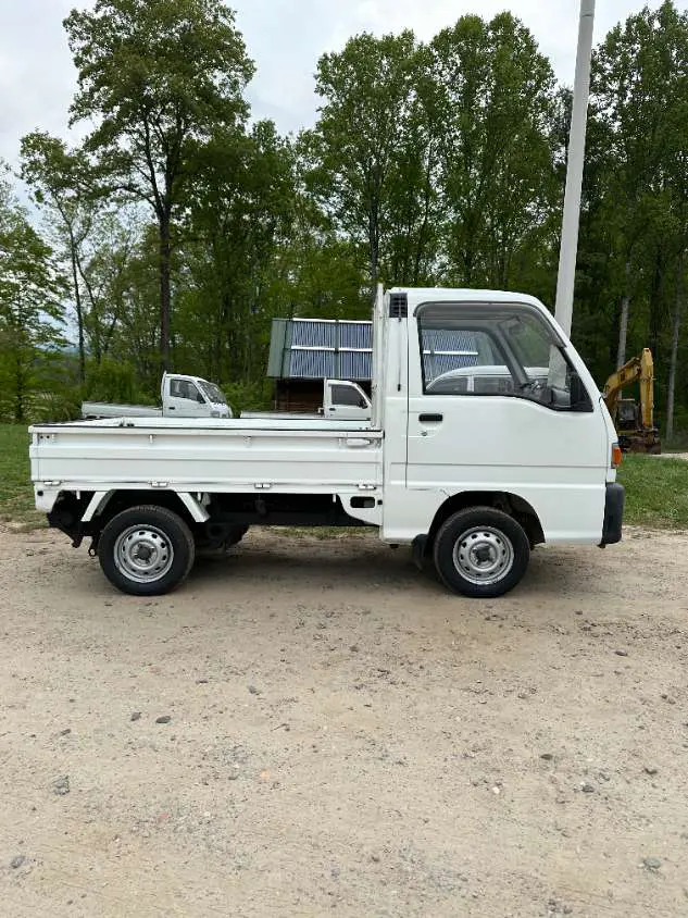 1993 Subaru Sambar 4WD, a white Kei Truck, for sale at Mayberry Mini Trucks in Mount Airy, NC (photo 5 of 20)