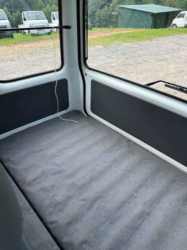 1993 Subaru Sambar Dias, a white Kei Van, for sale at Mayberry Mini Trucks in Mount Airy, NC (photo 10 of 17)
