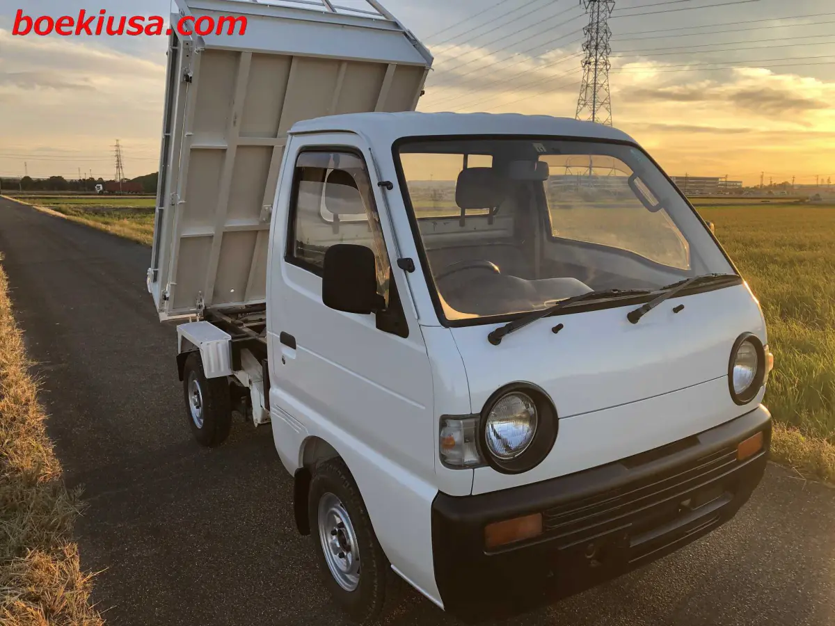1993 Suzuki Carry Dump 4x4, a white Kei Truck, for sale at Boeki USA in Paterson, NJ (photo 1 of 20)