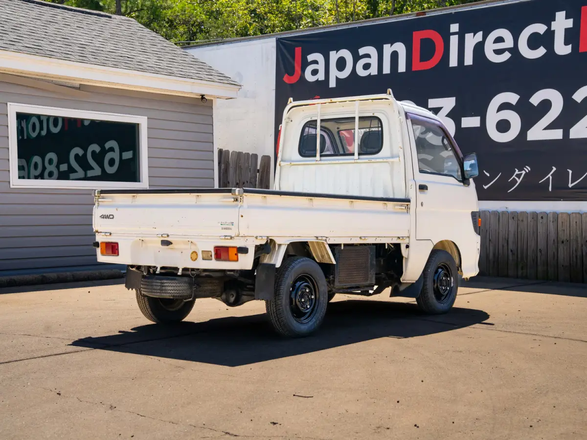 1994 Daihatsu Hijet 24k Miles, a white Kei Truck, for sale at Japan Direct Motors in Irmo, SC (photo 7 of 13)