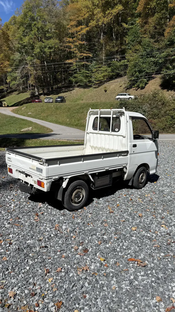 1994 Daihatsu Hijet "Climber" 4x4, a white Kei Truck, for sale at Mars Mini Trucks in Mars Hill, NC (photo 10 of 16)