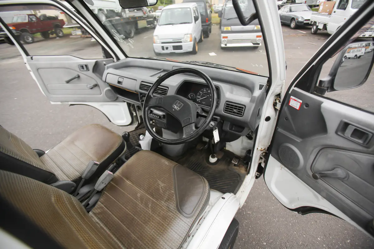 1994 Honda Acty 4WD, a Kei Truck, for sale at Street Legal Mini Trucks in Philadelphia, PA (photo 6 of 19)