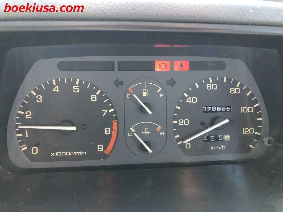 1994 Honda Street Van 4x4, a gun metallic Kei Van, for sale at Boeki USA in Paterson, NJ (photo 19 of 20)