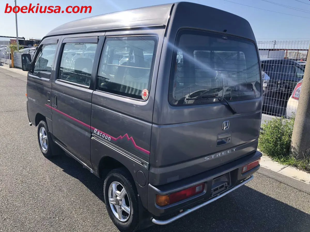 1994 Honda Street Van 4x4, a gun metallic Kei Van, for sale at Boeki USA in Paterson, NJ (photo 3 of 20)