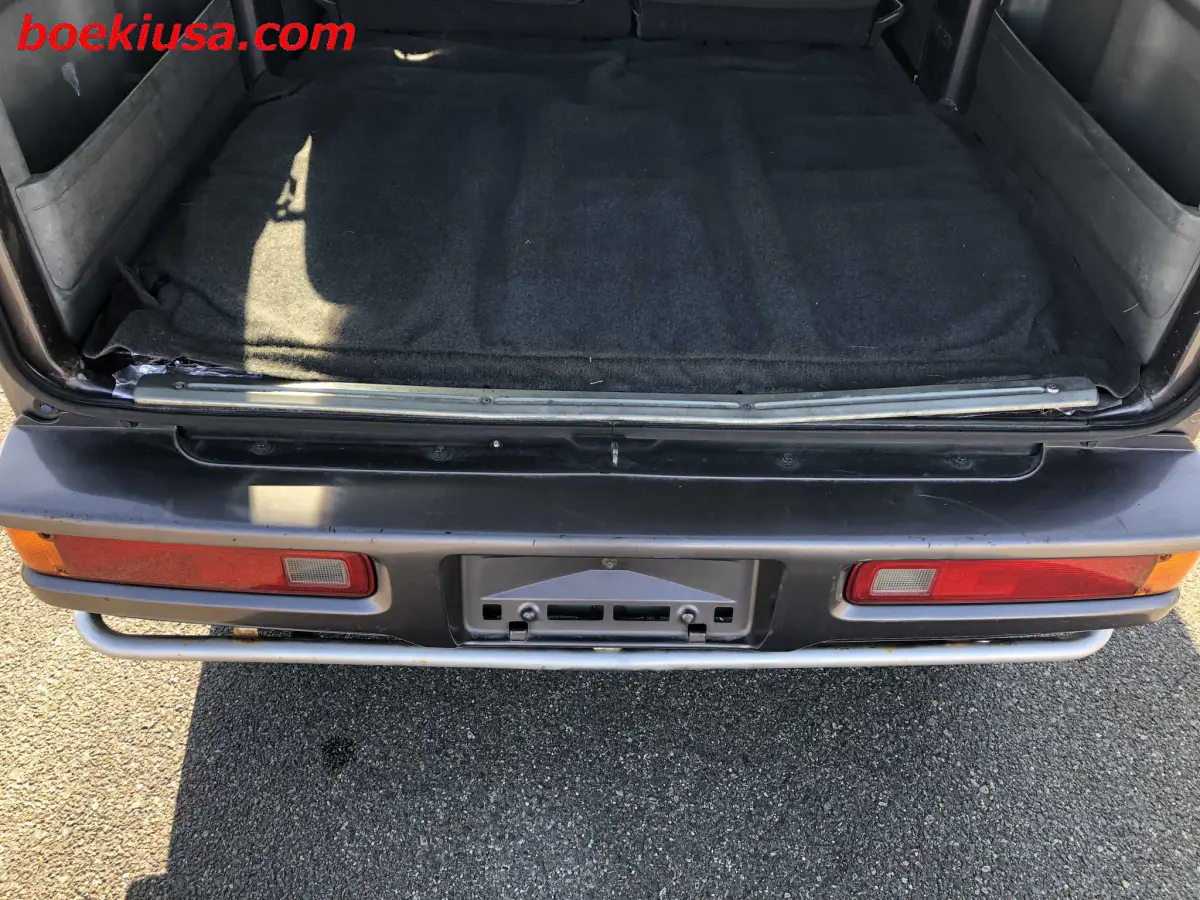 1994 Honda Street Van 4x4, a gun metallic Kei Van, for sale at Boeki USA in Paterson, NJ (photo 6 of 20)