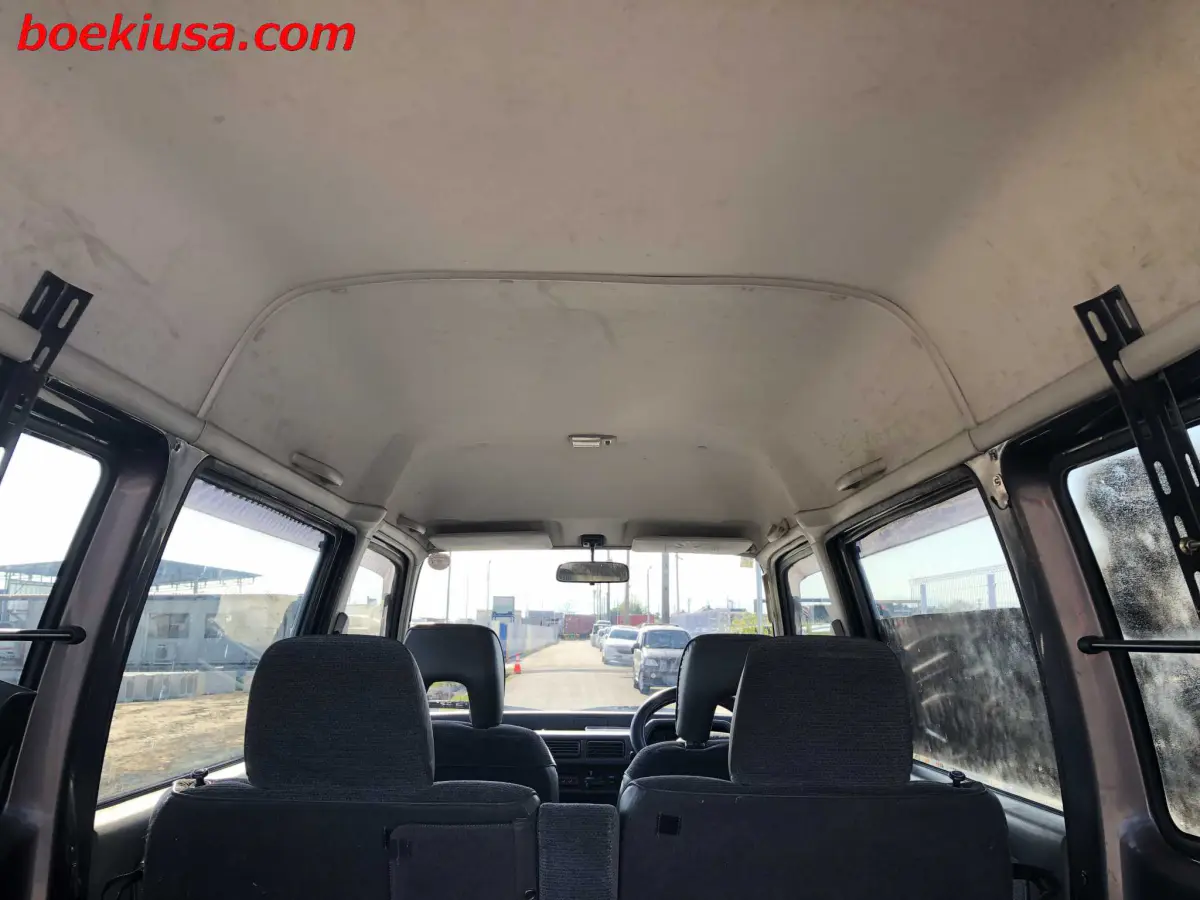 1994 Honda Street Van 4x4, a gun metallic Kei Van, for sale at Boeki USA in Paterson, NJ (photo 7 of 20)