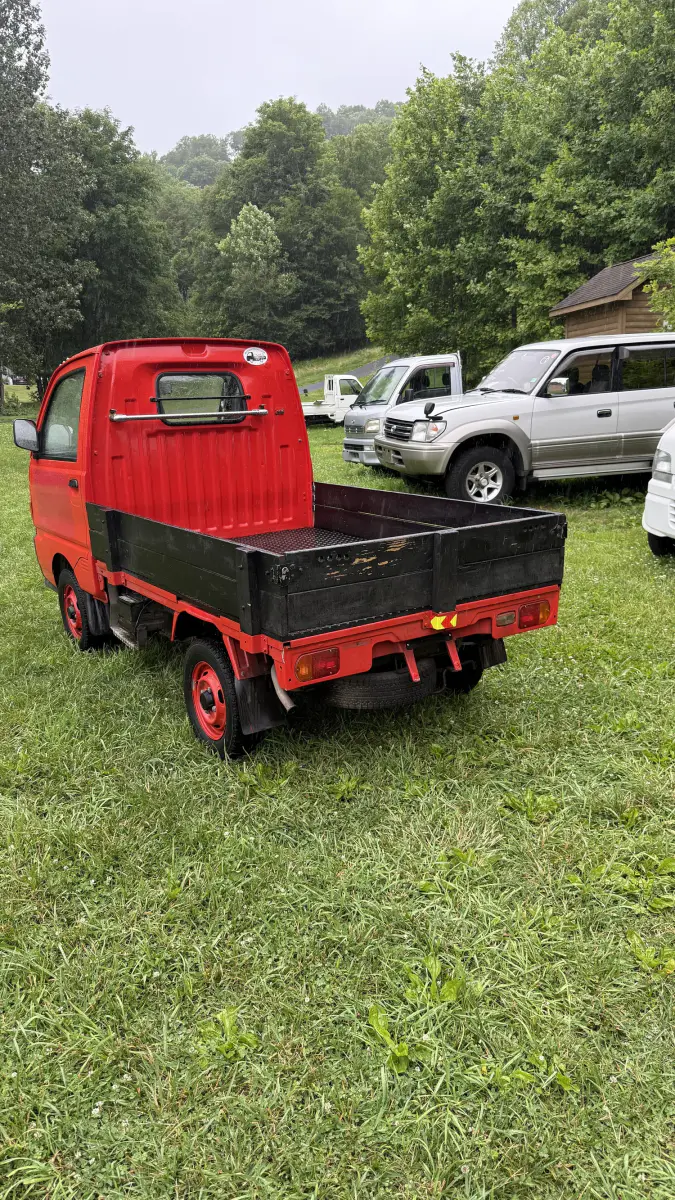 1994 Mitsubishi Minicab Kei Truck, for sale at Mars Mini Trucks in Mars Hill, NC (photo 5 of 10)
