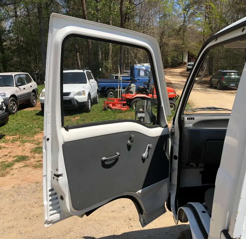 1994 Subaru Sambar 4WD, a white Kei Truck, for sale at Mayberry Mini Trucks in Mount Airy, NC (photo 12 of 20)
