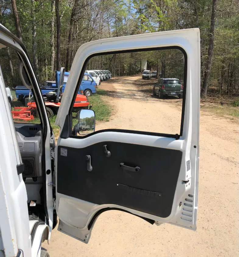 1994 Subaru Sambar 4WD, a white Kei Truck, for sale at Mayberry Mini Trucks in Mount Airy, NC (photo 14 of 20)