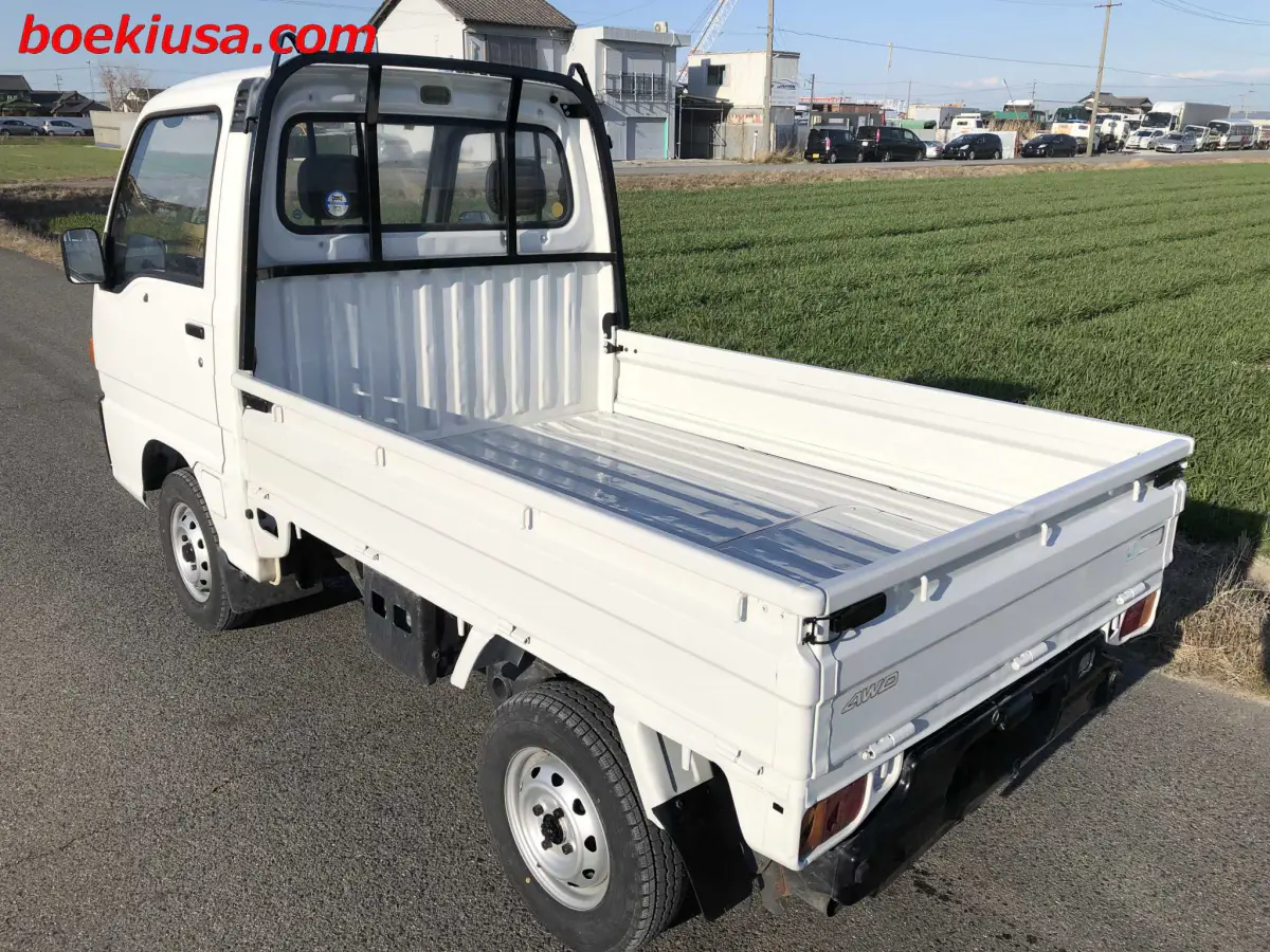1994 Subaru Sambar 4x4, a white Kei Truck, for sale at Boeki USA in Paterson, NJ (photo 3 of 20)