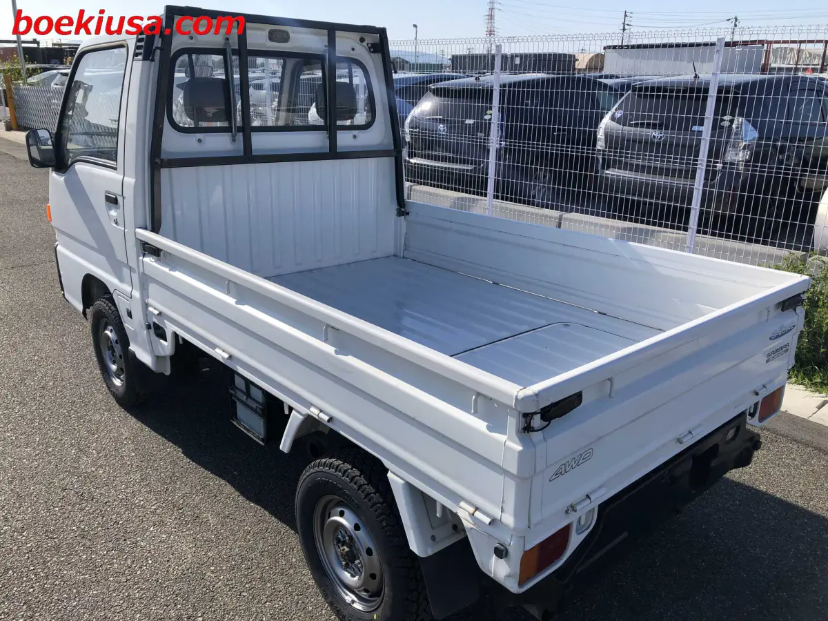 1994 Subaru Sambar 4x4, a white Kei Truck, for sale at Boeki USA in Paterson, NJ (photo 3 of 20)