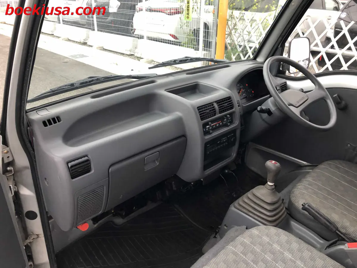 1994 Subaru Sambar Van 4x4, a silver Kei Van, for sale at Boeki USA in Paterson, NJ (photo 10 of 20)