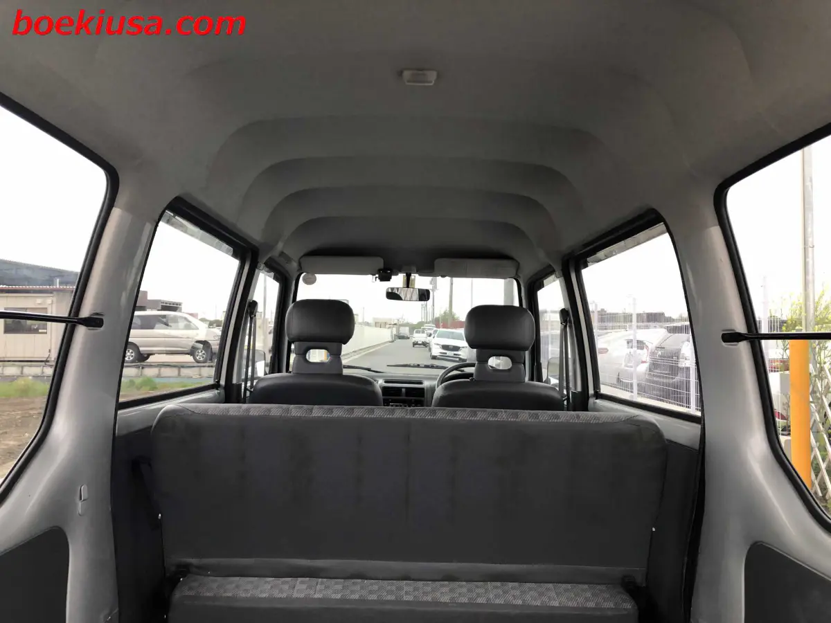 1994 Subaru Sambar Van 4x4, a silver Kei Van, for sale at Boeki USA in Paterson, NJ (photo 7 of 20)