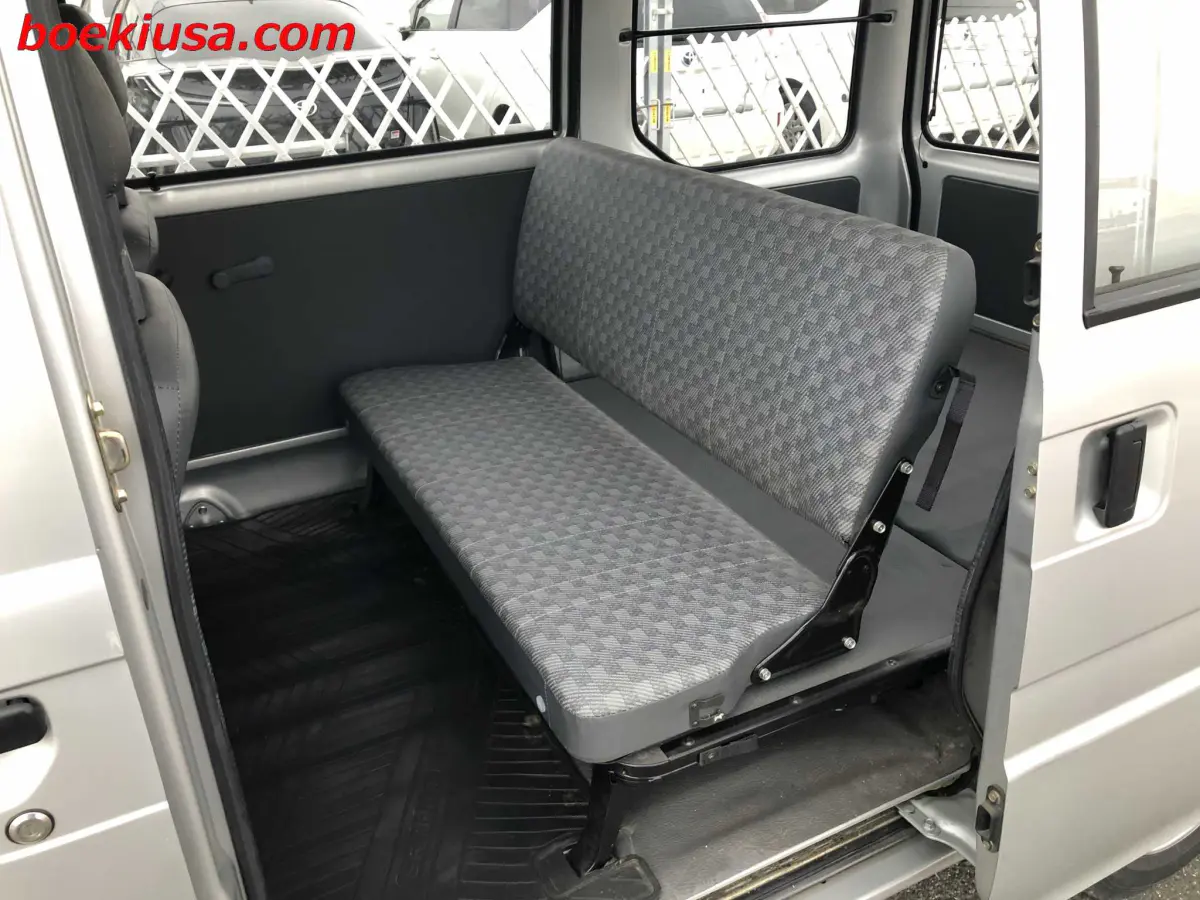 1994 Subaru Sambar Van 4x4, a silver Kei Van, for sale at Boeki USA in Paterson, NJ (photo 8 of 20)
