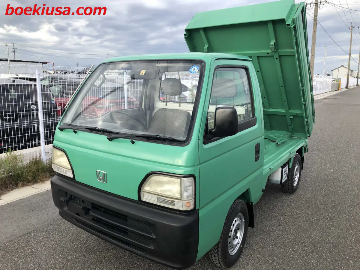 1995 Honda Acty Dump 4x4, a green Kei Truck, for sale at Boeki USA in Paterson, NJ (photo 2 of 20)