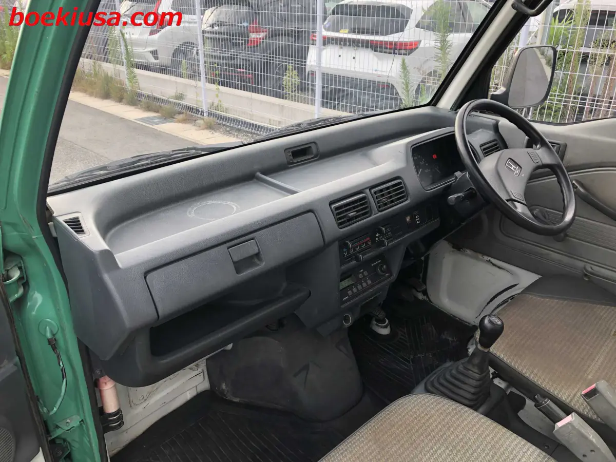1995 Honda Acty Dump 4x4, a green Kei Truck, for sale at Boeki USA in Paterson, NJ (photo 9 of 20)