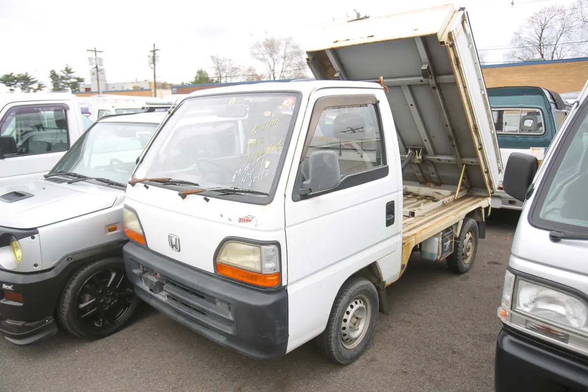 1995 Honda Acty Dump, a Kei Truck, for sale at Street Legal Mini Trucks in Philadelphia, PA (photo 2 of 20)