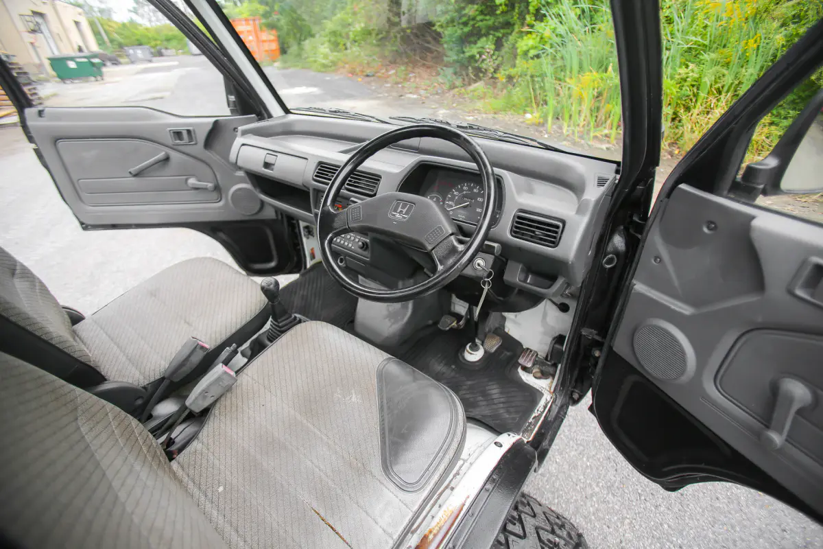 1995 Honda Acty Dump, a Kei Truck, for sale at Street Legal Mini Trucks in Philadelphia, PA (photo 6 of 20)