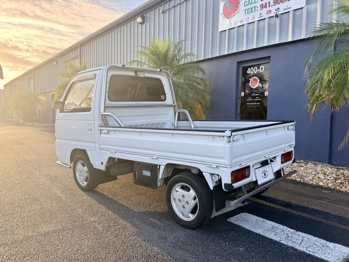 1995 Honda Acty Kei Truck 4WD, for sale at Japan Car FL in Oldsmar, FL (photo 6 of 17)
