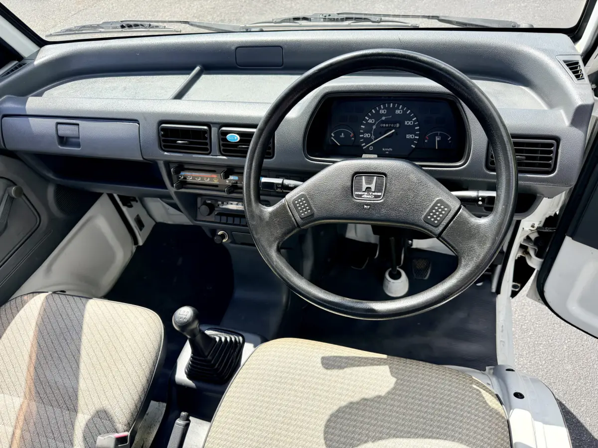 1995 Honda Acty Kei Truck 4WD, for sale at Japan Car FL in Oldsmar, FL (photo 14 of 16)