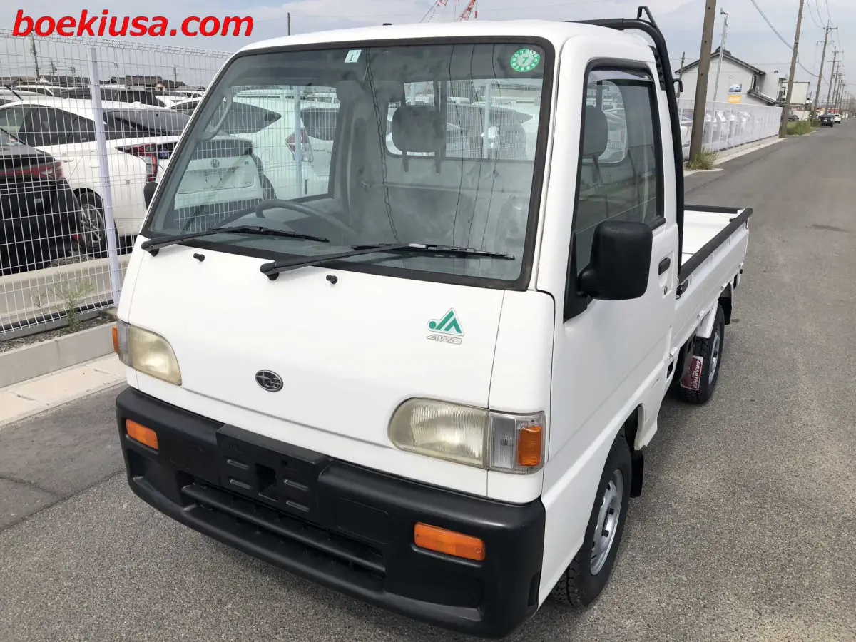 1995 Subaru Sambar 4x4, a white Kei Truck, for sale at Boeki USA in Paterson, NJ (photo 2 of 20)
