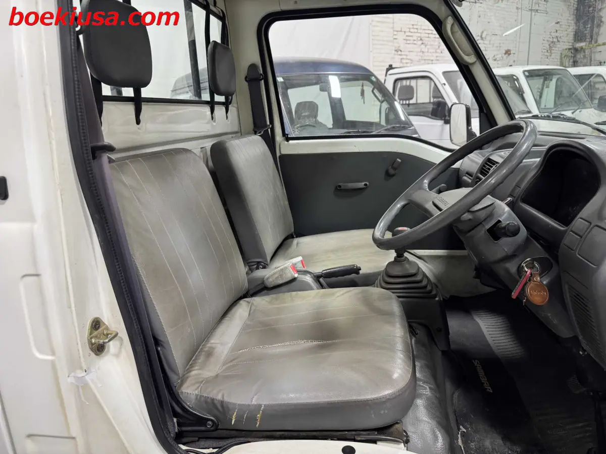 1995 Subaru Sambar 4x4, a white Kei Truck, for sale at Boeki USA in Paterson, NJ (photo 14 of 20)