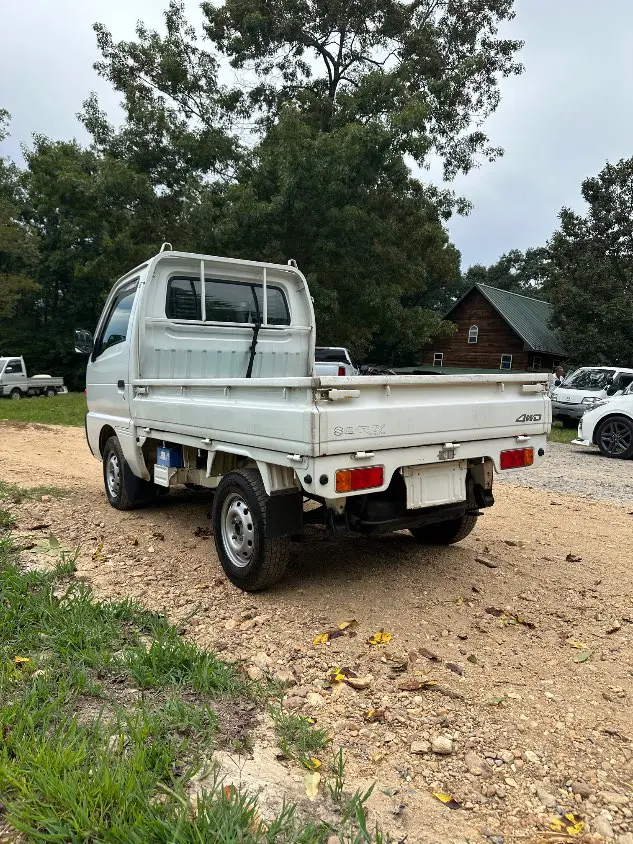 1995 Suzuki Carry 4WD, a white Kei Truck, for sale at Mayberry Mini Trucks in Mount Airy, NC (photo 13 of 20)