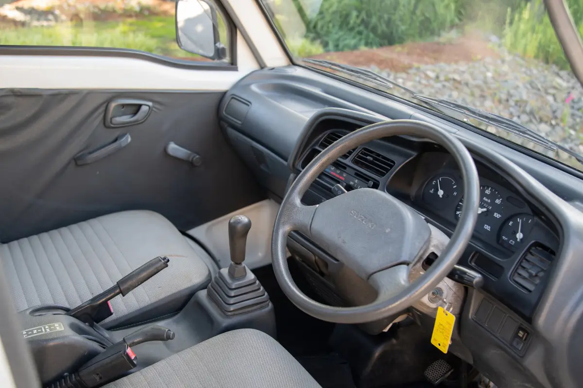 1995 Suzuki Carry, a Kei Truck, for sale at The Import Guys in Ferndale, WA (photo 8 of 11)