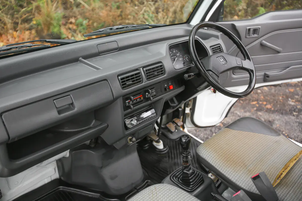 1996 Honda Acty Attack, a Kei Truck, for sale at Street Legal Mini Trucks in Philadelphia, PA (photo 5 of 20)