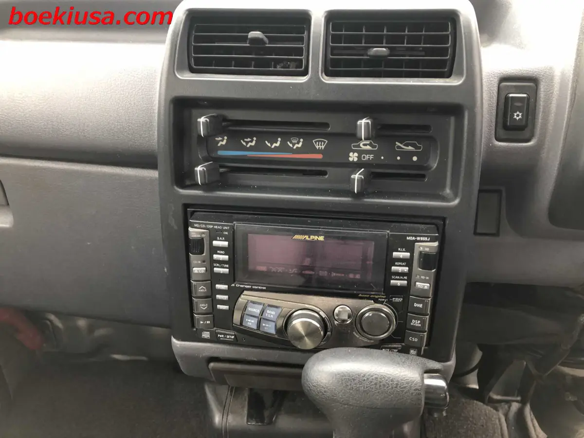 1996 Mitsubishi Bravo Van 4x4, a silver Kei Van, for sale at Boeki USA in Paterson, NJ (photo 18 of 20)