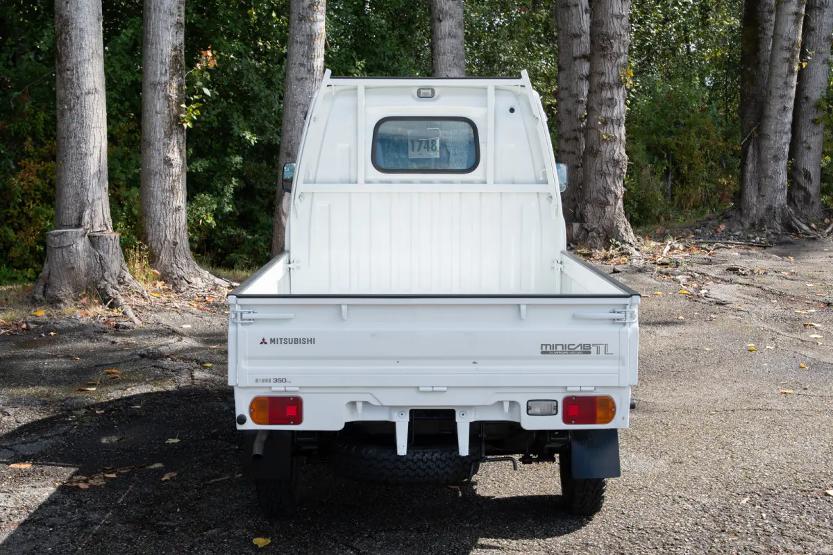 1996 Mitsubishi Minicab EFI W/AC + 4WD, a Kei Truck, for sale at The Import Guys in Ferndale, WA (photo 4 of 15)