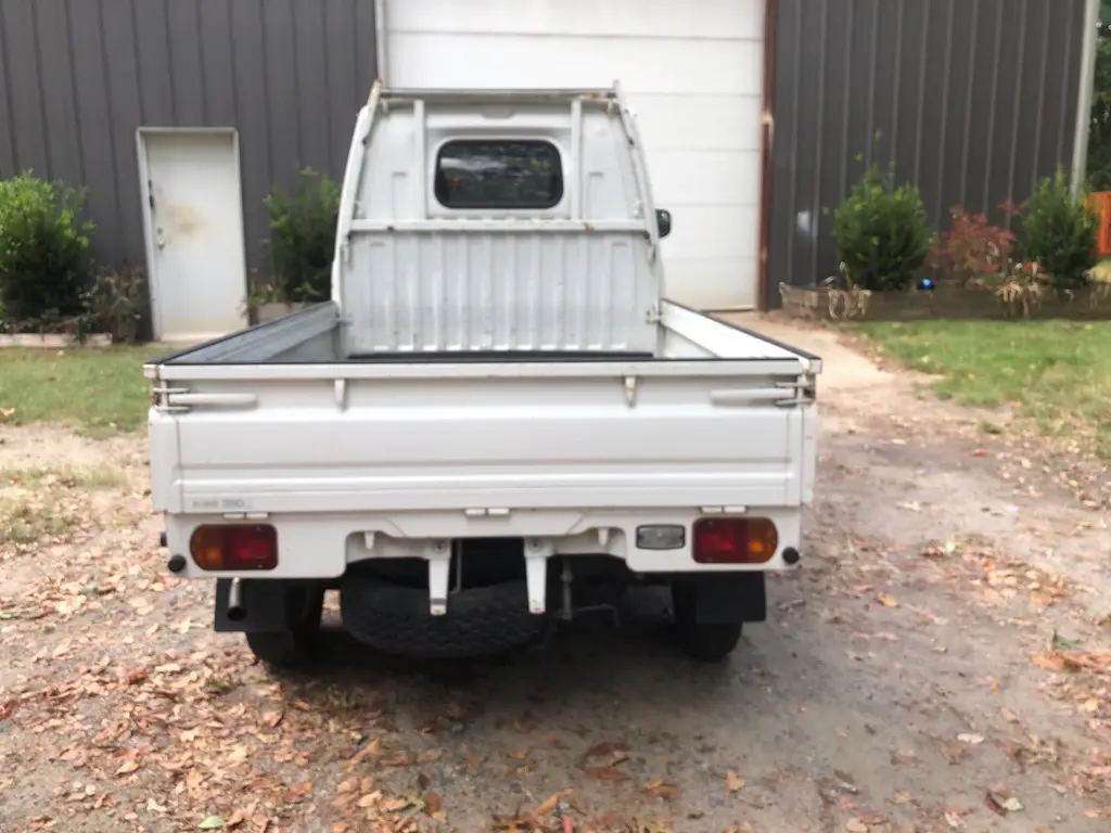 1996 Mitsubishi Minicab, a Kei Truck, for sale at Fun Karz in North Little Rock, AR (photo 6 of 16)