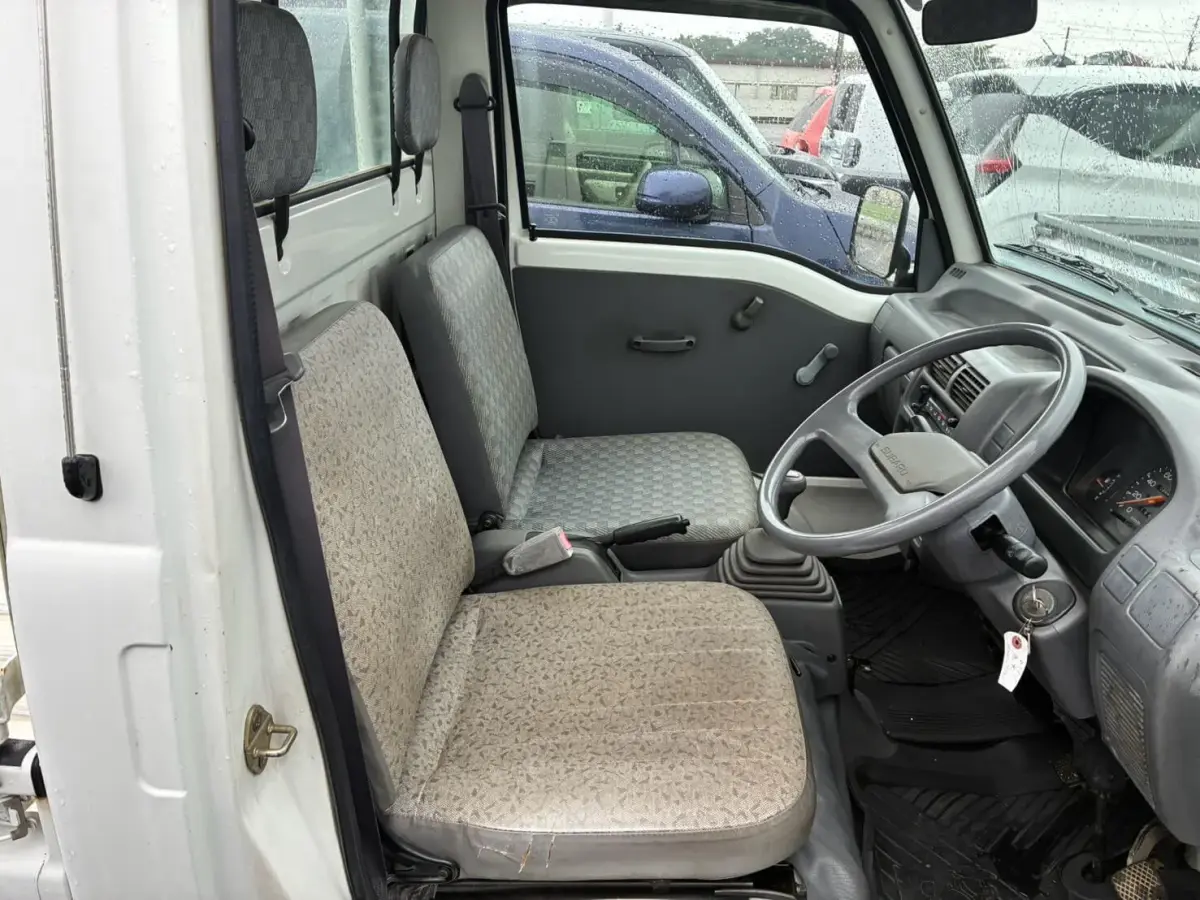 1996 Subaru Sambar JA, a Kei Truck, for sale at Weatherford Mini Trucks in Weatherford, TX (photo 5 of 7)