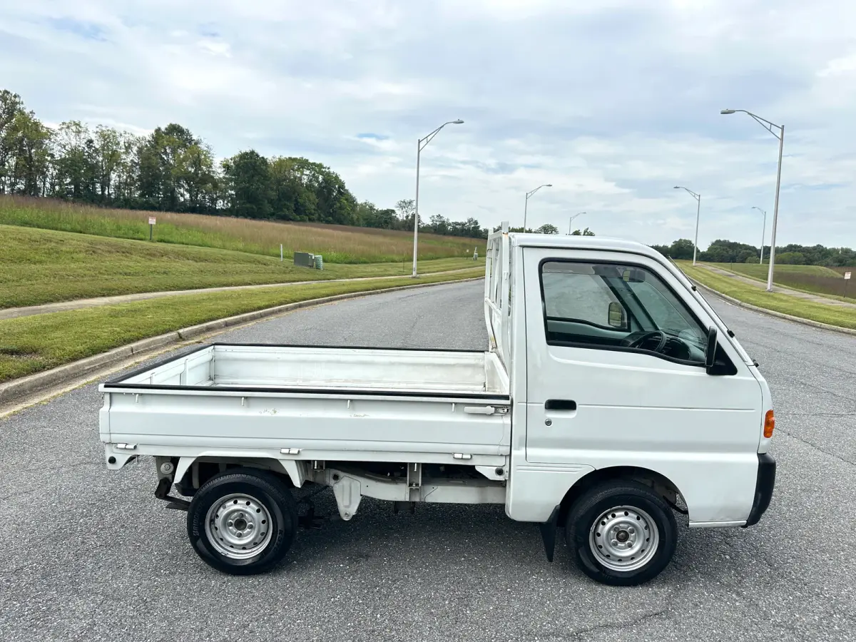 1996 Suzuki Carry 4WD, a Kei Truck, for sale at Tokyo Motors DC in Boyds, MD (photo 9 of 17)