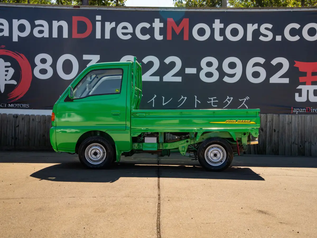 1996 Suzuki Carry, a green Kei Truck, for sale at Japan Direct Motors in Irmo, SC (photo 10 of 16)