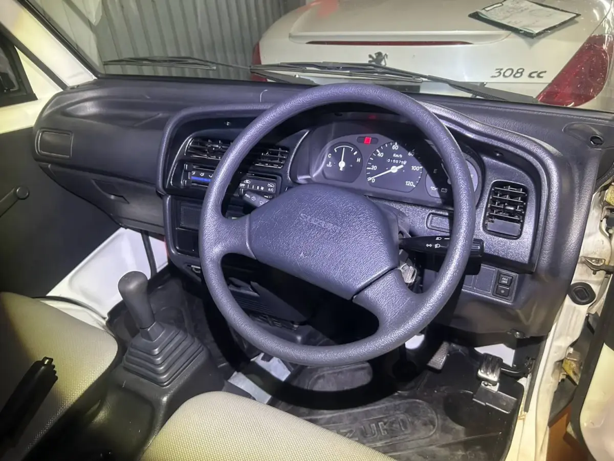 1996 Suzuki Carry, a Kei Truck, for sale at Weatherford Mini Trucks in Weatherford, TX (photo 8 of 8)