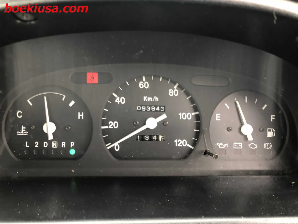1996 Suzuki Every Van 4x4, a blue Kei Van, for sale at Boeki USA in Paterson, NJ (photo 19 of 20)