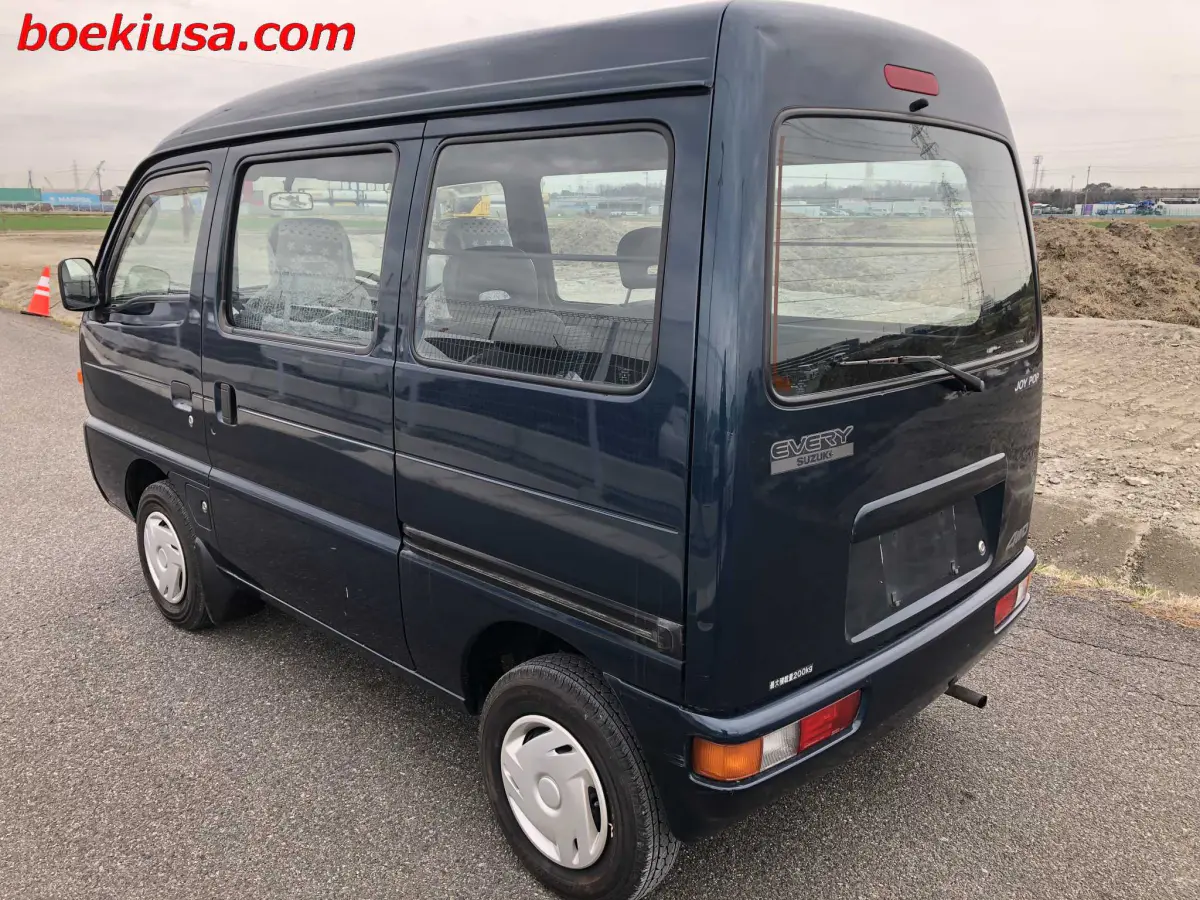 1996 Suzuki Every Van 4x4, a blue Kei Van, for sale at Boeki USA in Paterson, NJ (photo 3 of 20)