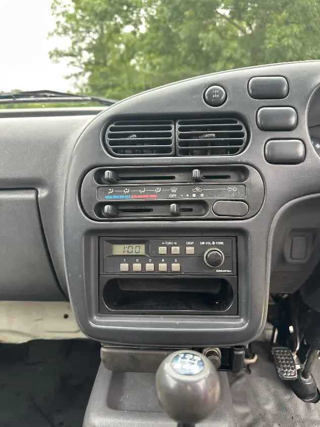 1997 Daihatsu Hijet 4WD, a white Kei Truck, for sale at Mayberry Mini Trucks in Mount Airy, NC (photo 20 of 20)