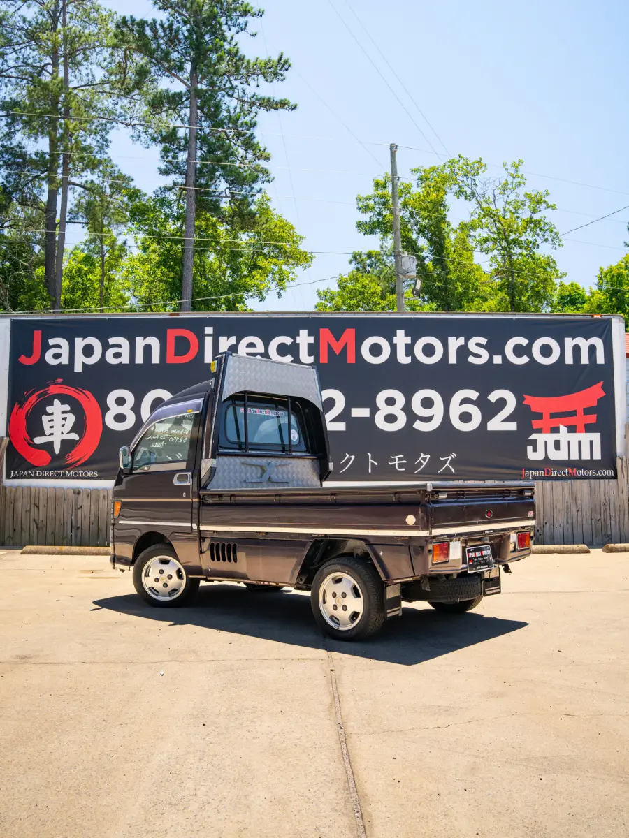 1997 Daihatsu Hijet IS Automatic Transmission, a Kei Truck, for sale at Japan Direct Motors in Irmo, SC (photo 2 of 13)