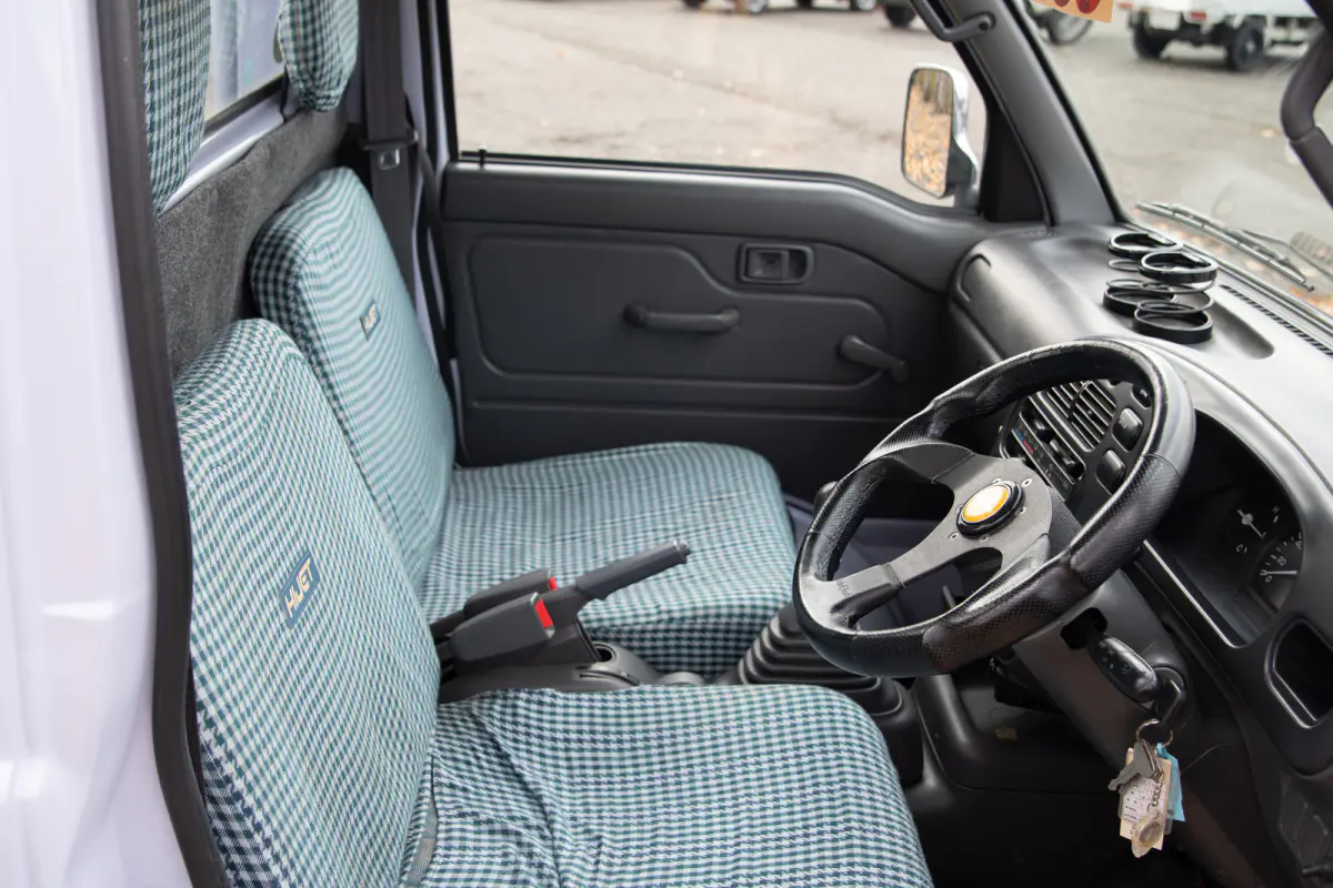 1997 Daihatsu Hijet IS Twin Cam, a Kei Truck, for sale at The Import Guys in Ferndale, WA (photo 14 of 15)