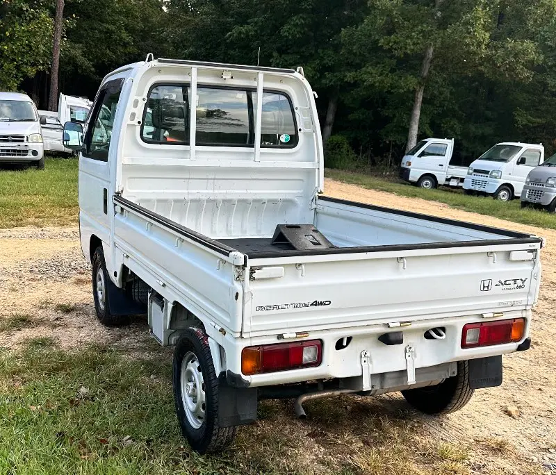 1997 Honda Acty 4WD, a white Kei Truck, for sale at Mayberry Mini Trucks in Mount Airy, NC (photo 7 of 14)